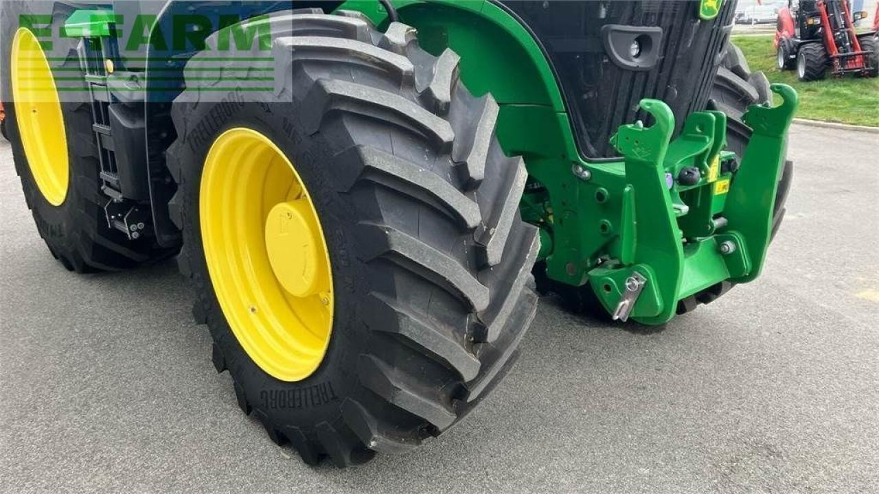 Traktor John Deere 7r 330: slika 15 Traktor John Deere 7r 330: slika 15