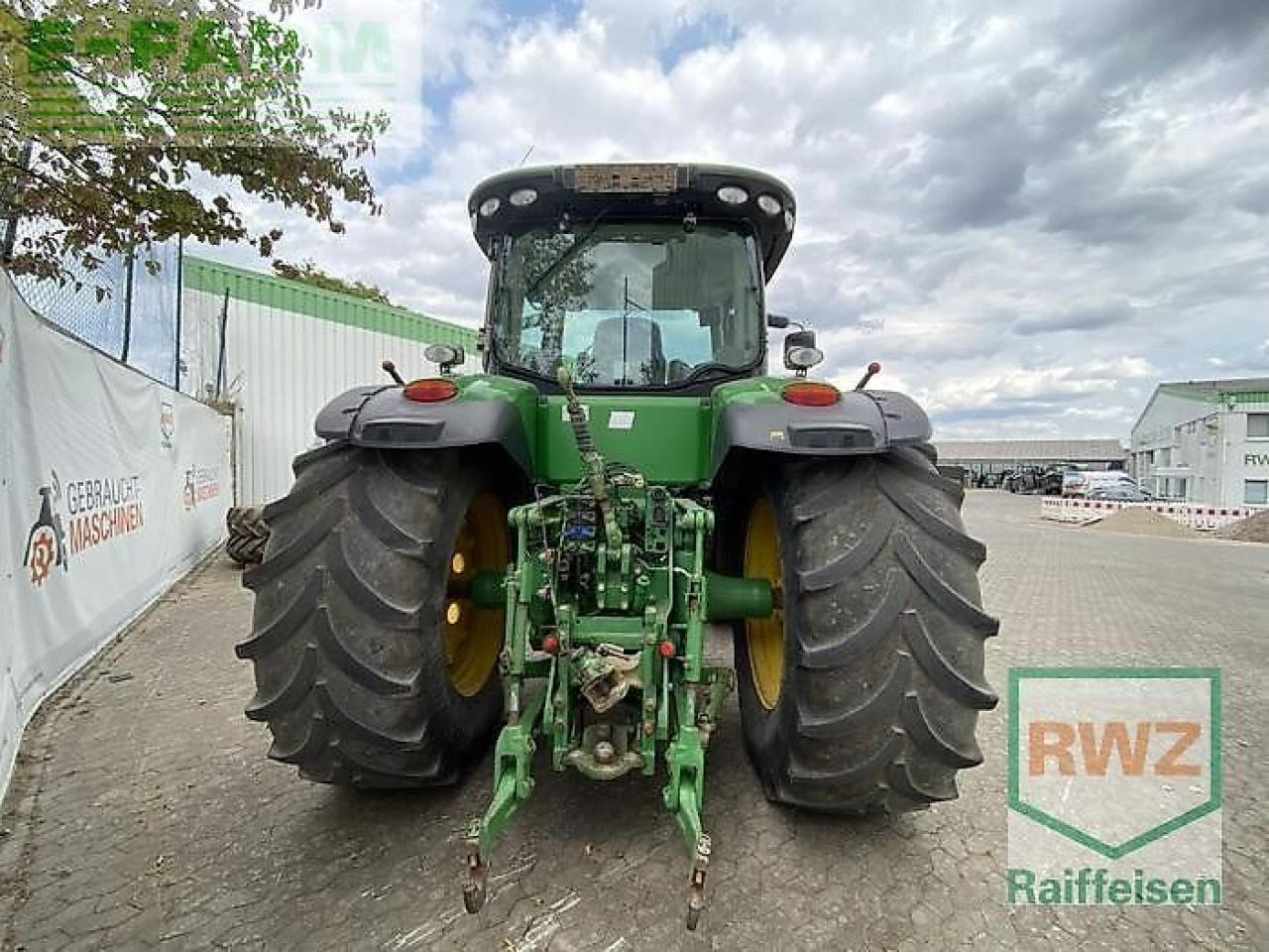 John Deere 8245r - Traktor: slika 3 John Deere 8245r - Traktor: slika 3