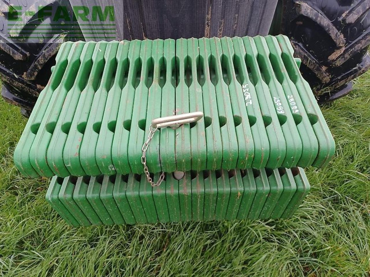 John Deere 8335r - Traktor: slika 4 John Deere 8335r - Traktor: slika 4