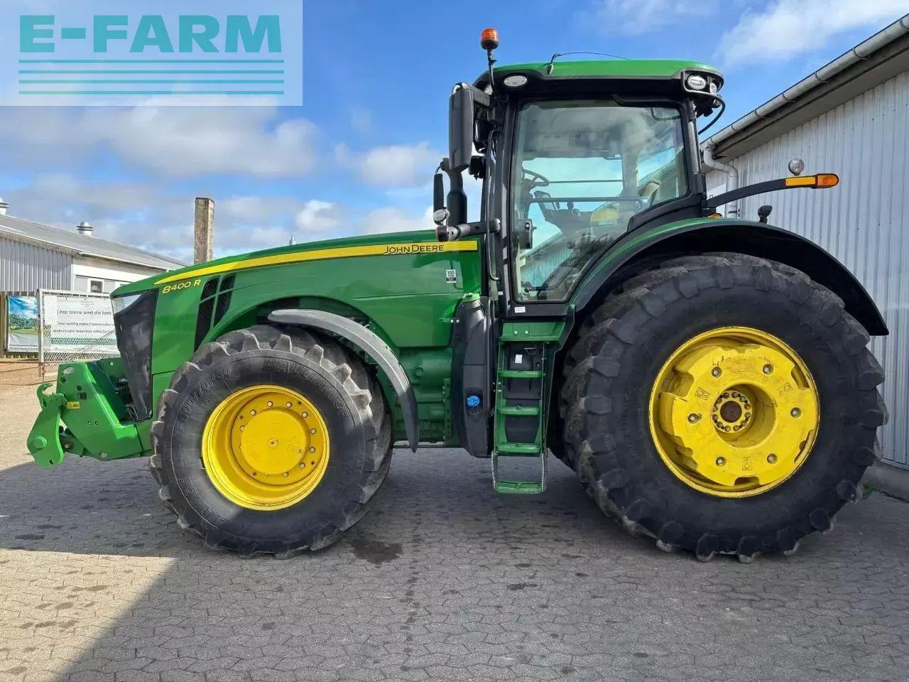 Traktor John Deere 8400r: slika 9 Traktor John Deere 8400r: slika 9