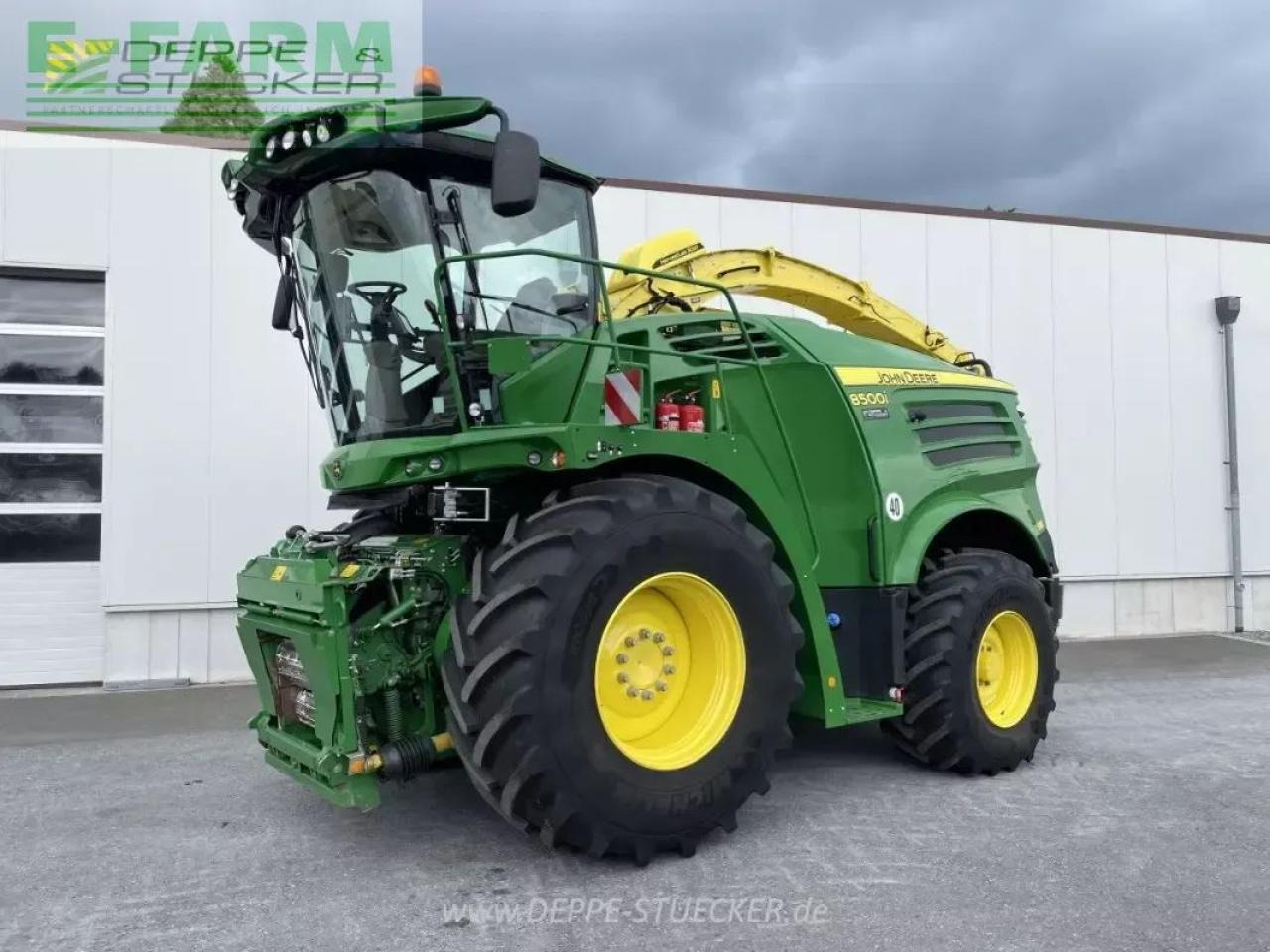 John Deere 8500i - Kombajn za stočnu hranu: slika 1 John Deere 8500i - Kombajn za stočnu hranu: slika 1