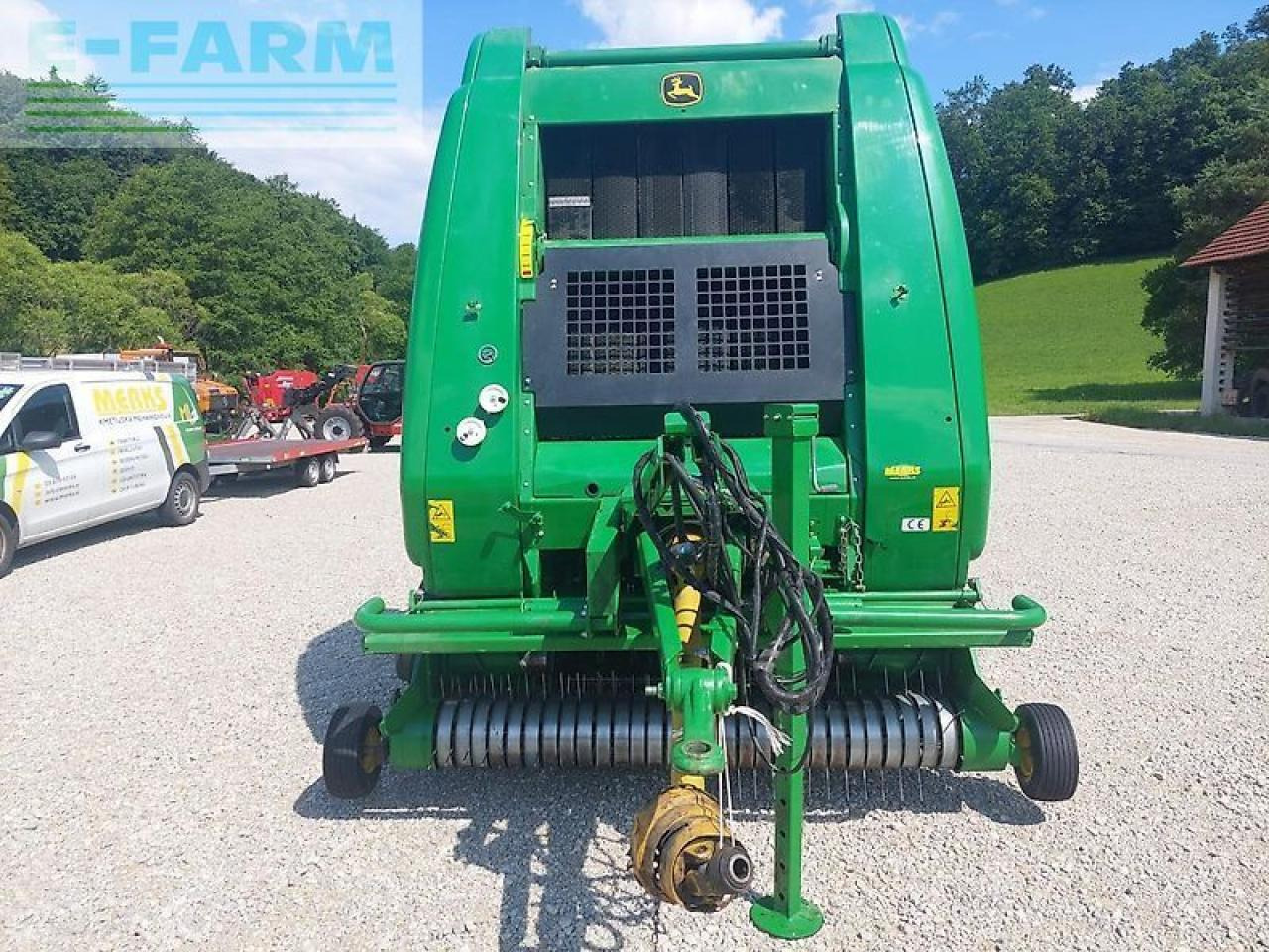 John Deere 864 maxicut - Balirka za kockaste bale: slika 2 John Deere 864 maxicut - Balirka za kockaste bale: slika 2