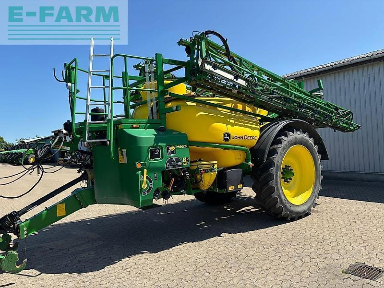 John Deere m952i - Vučena prskalica: slika 2 John Deere m952i - Vučena prskalica: slika 2