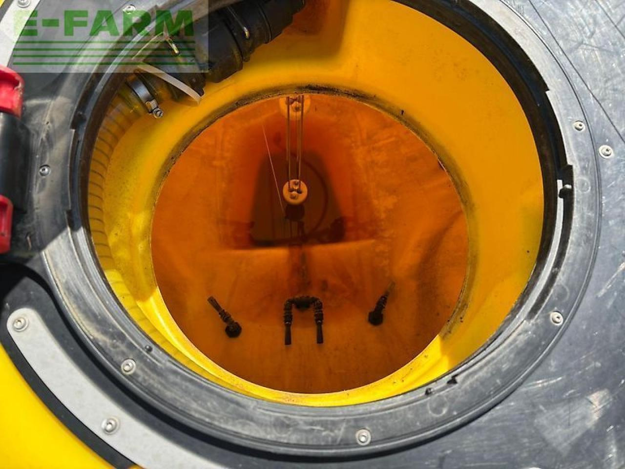 Vučena prskalica John Deere m952i: slika 15
