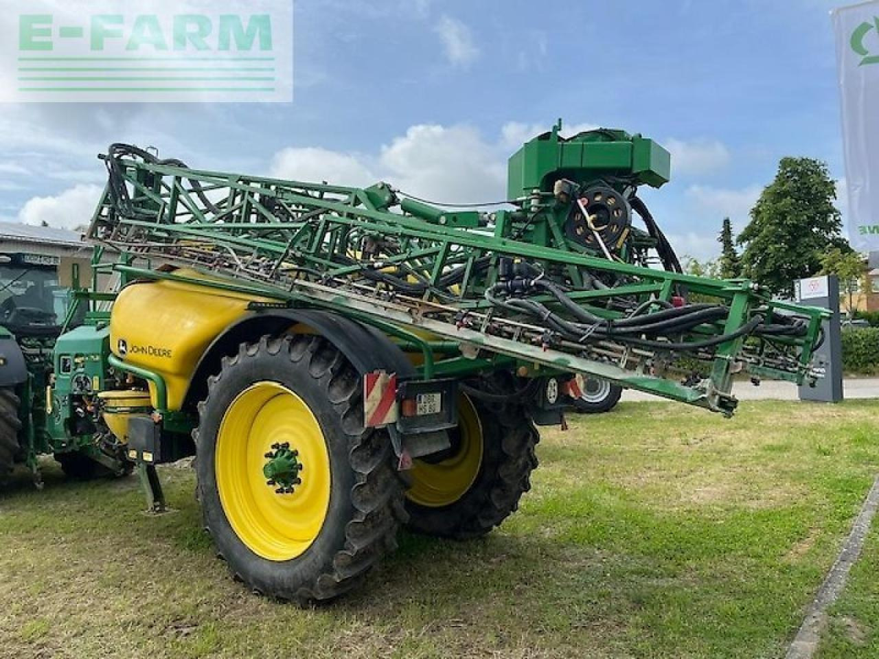 John Deere m952i - Vučena prskalica: slika 2 John Deere m952i - Vučena prskalica: slika 2