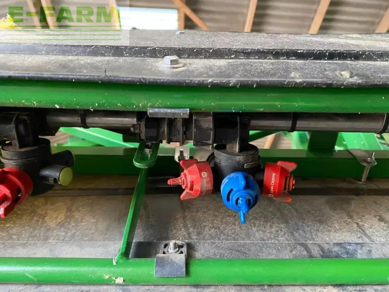 John Deere r952i - Vučena prskalica: slika 3 John Deere r952i - Vučena prskalica: slika 3