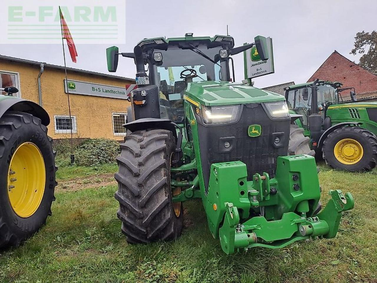 John Deere traktor 8r370 - Traktor: slika 4 John Deere traktor 8r370 - Traktor: slika 4