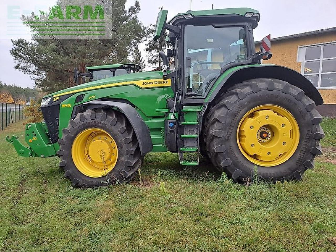 John Deere traktor 8r370 - Traktor: slika 1 John Deere traktor 8r370 - Traktor: slika 1