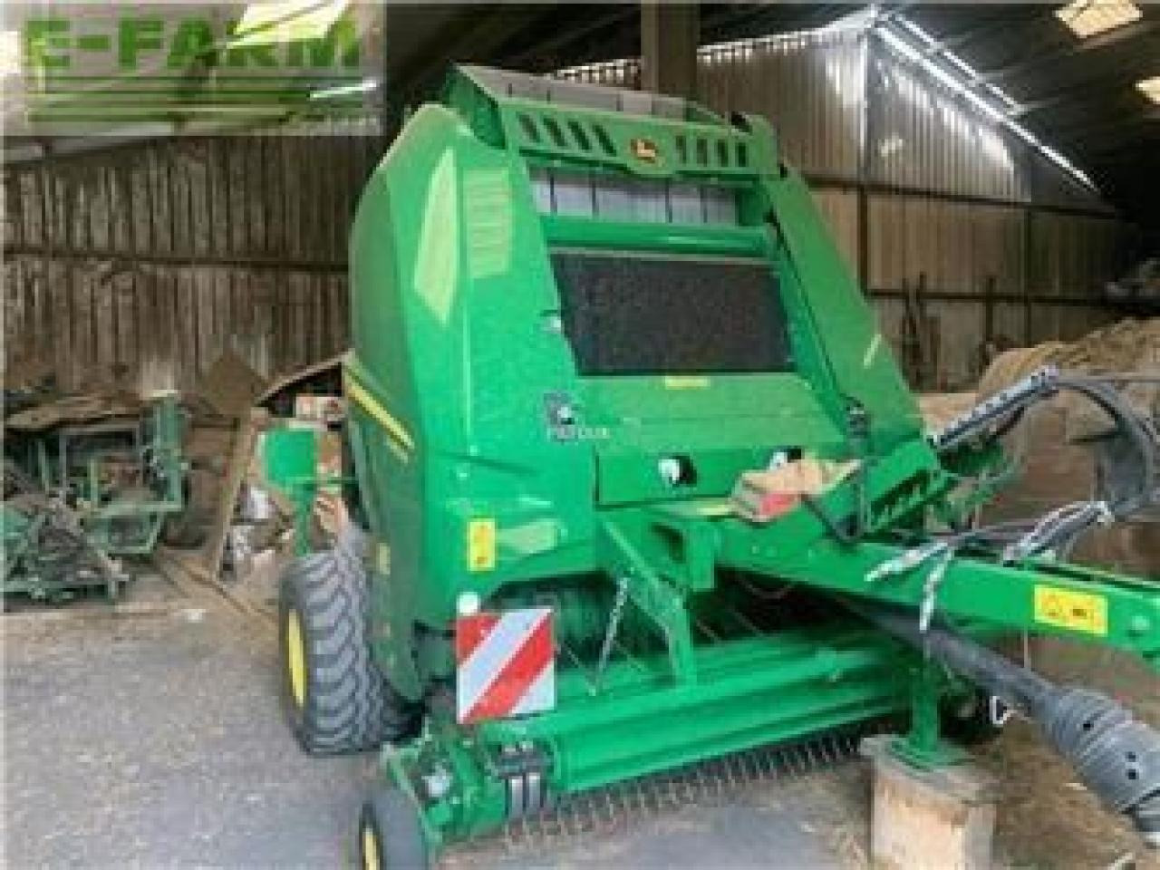 John Deere v461m - Balirka za kockaste bale: slika 1 John Deere v461m - Balirka za kockaste bale: slika 1