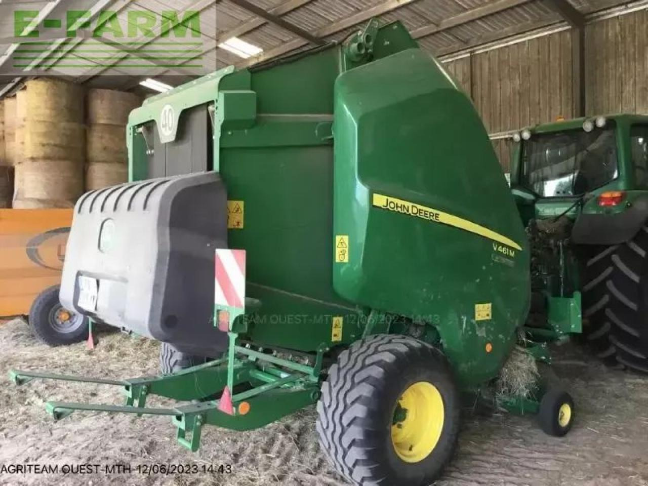 John Deere v461m - Balirka za kockaste bale: slika 1 John Deere v461m - Balirka za kockaste bale: slika 1