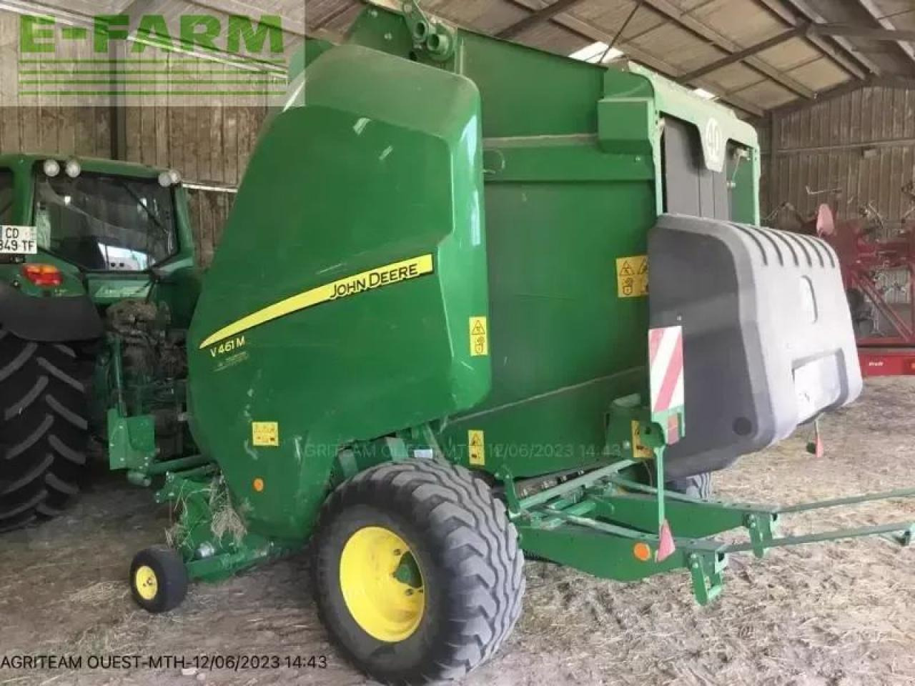 John Deere v461m - Balirka za kockaste bale: slika 3 John Deere v461m - Balirka za kockaste bale: slika 3