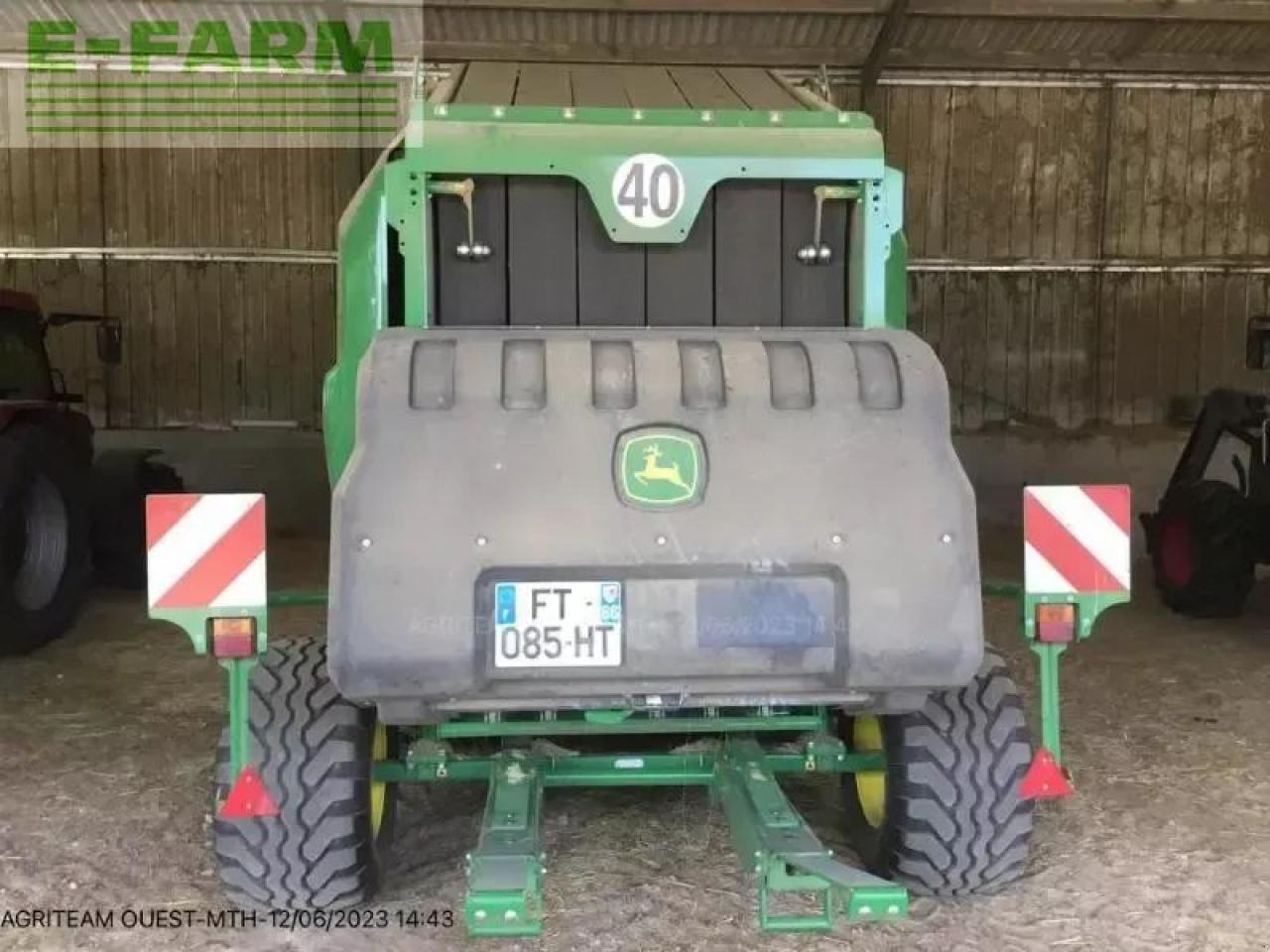 John Deere v461m - Balirka za kockaste bale: slika 2 John Deere v461m - Balirka za kockaste bale: slika 2