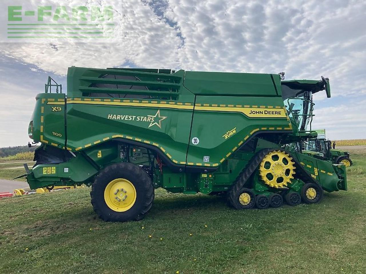 John Deere x9 1100 - Kombinovani kombajn: slika 2 John Deere x9 1100 - Kombinovani kombajn: slika 2