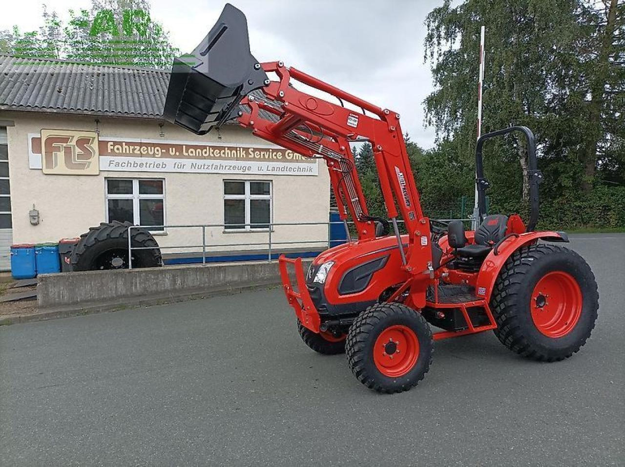 Kioti dk 4520 hs-eu - Traktor: slika 4 Kioti dk 4520 hs-eu - Traktor: slika 4