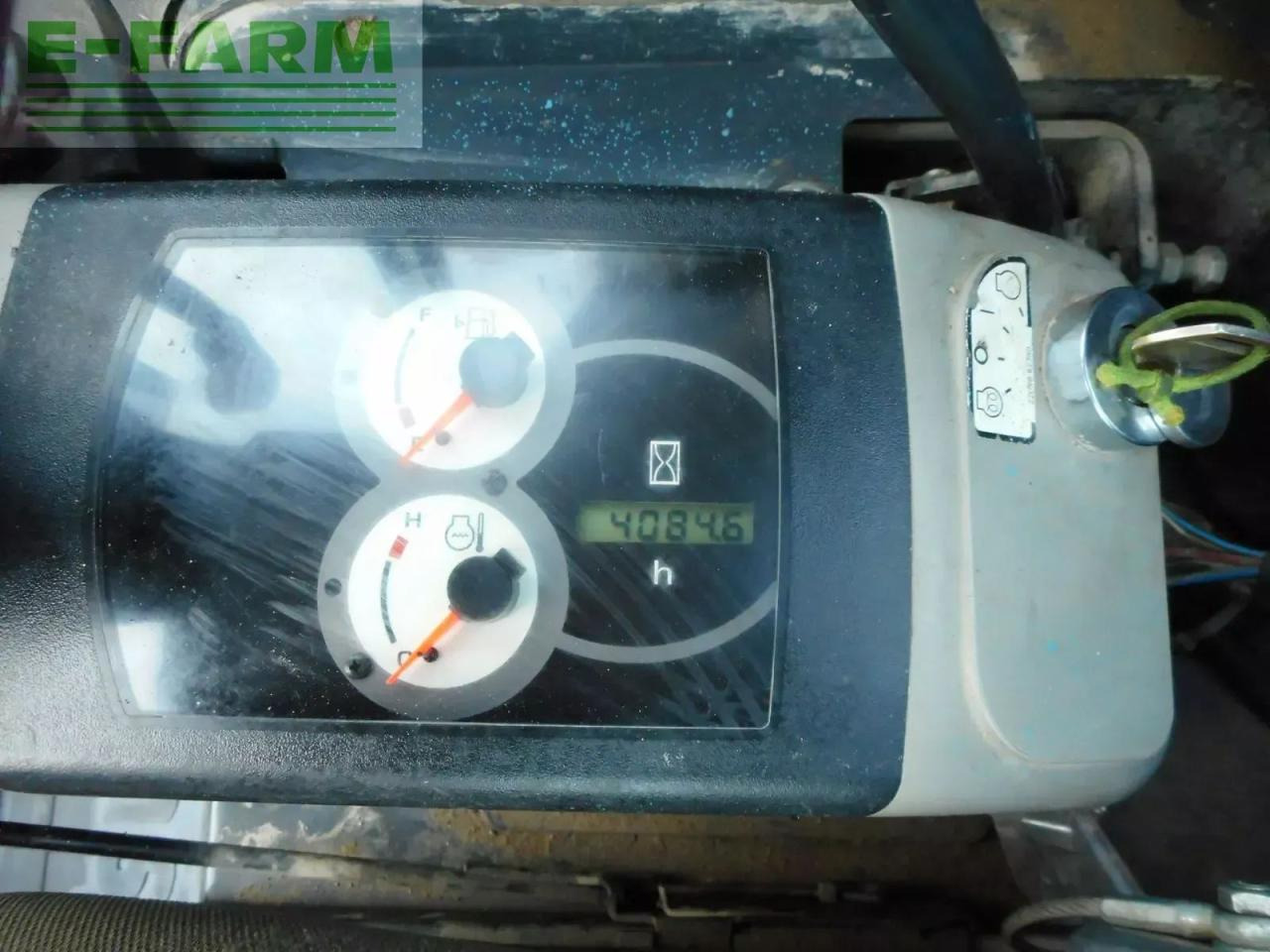 Mini bager Komatsu pc 26mr-3 ( 2.710kg ) mit powertilt: slika 8 Mini bager Komatsu pc 26mr-3 ( 2.710kg ) mit powertilt: slika 8