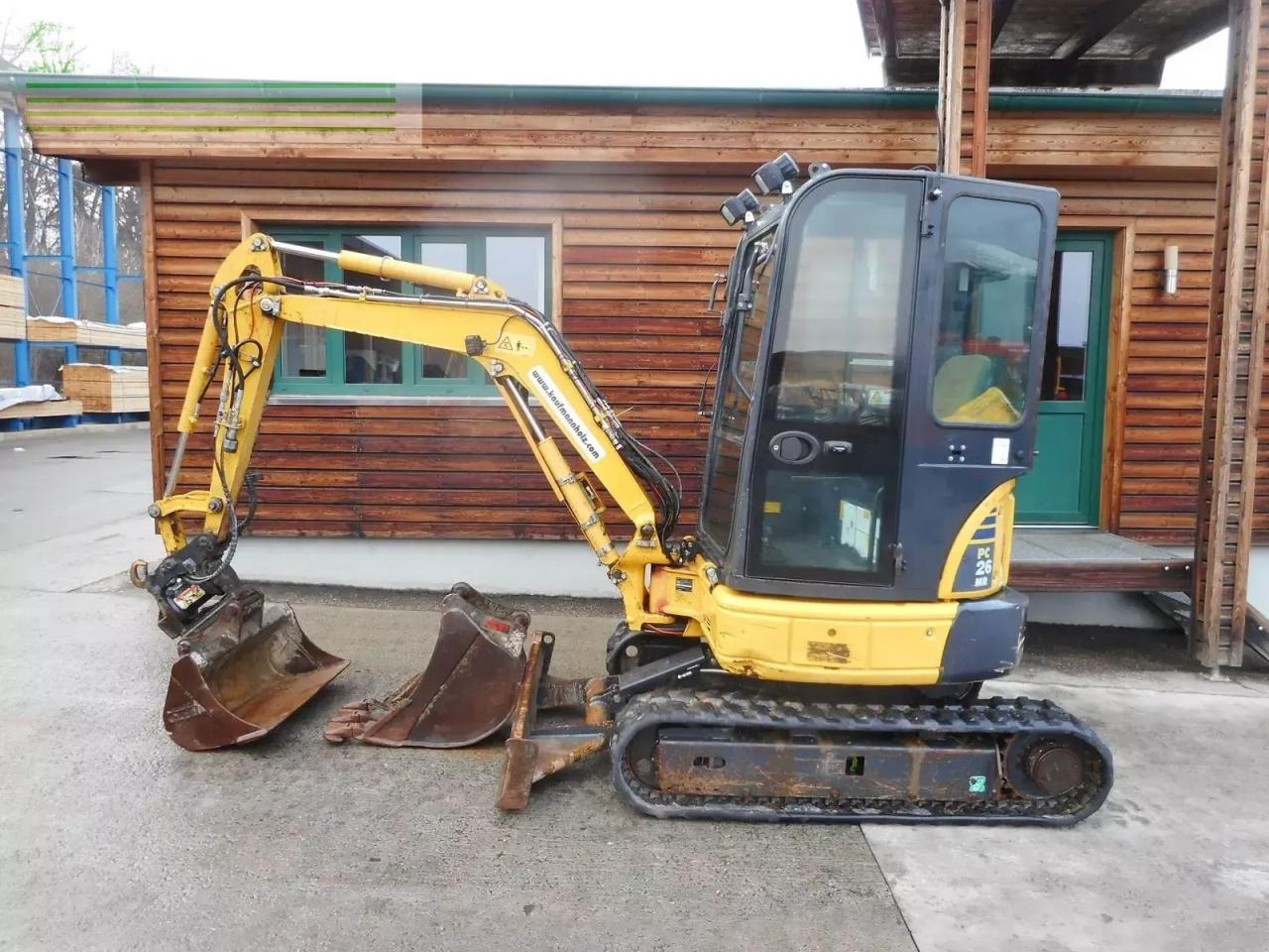 Komatsu pc 26mr-3 ( 2.710kg ) mit powertilt - Mini bager: slika 1 Komatsu pc 26mr-3 ( 2.710kg ) mit powertilt - Mini bager: slika 1
