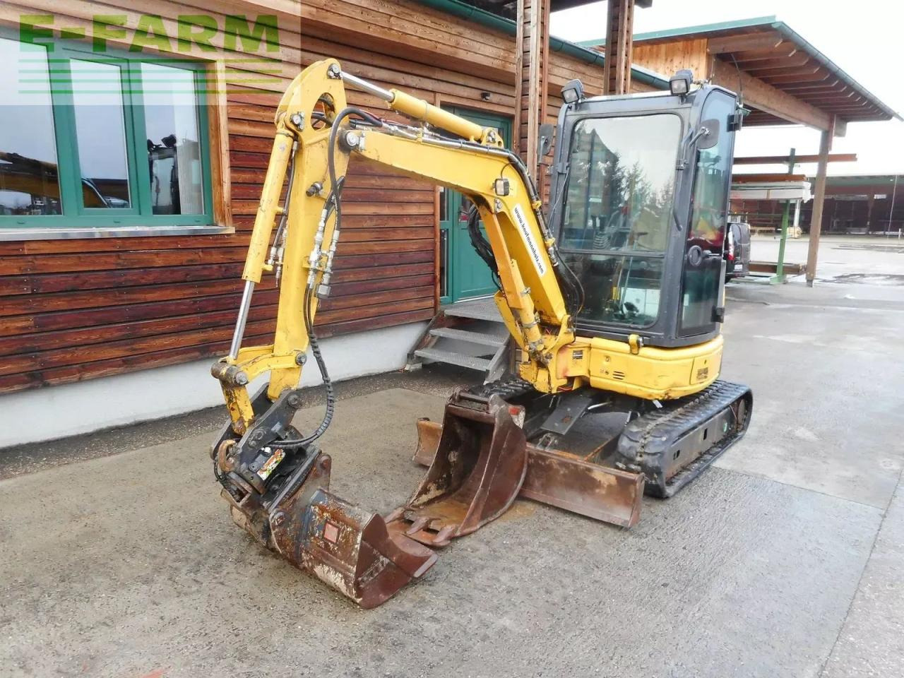 Komatsu pc 26mr-3 ( 2.710kg ) mit powertilt - Mini bager: slika 2 Komatsu pc 26mr-3 ( 2.710kg ) mit powertilt - Mini bager: slika 2