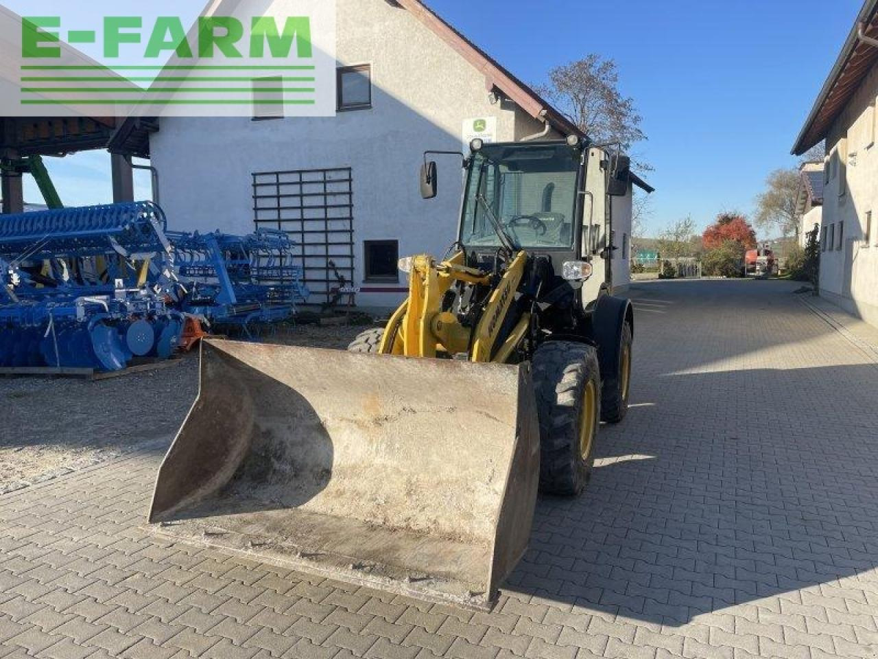 Komatsu wa 80m-7 - Mini bager: slika 4 Komatsu wa 80m-7 - Mini bager: slika 4