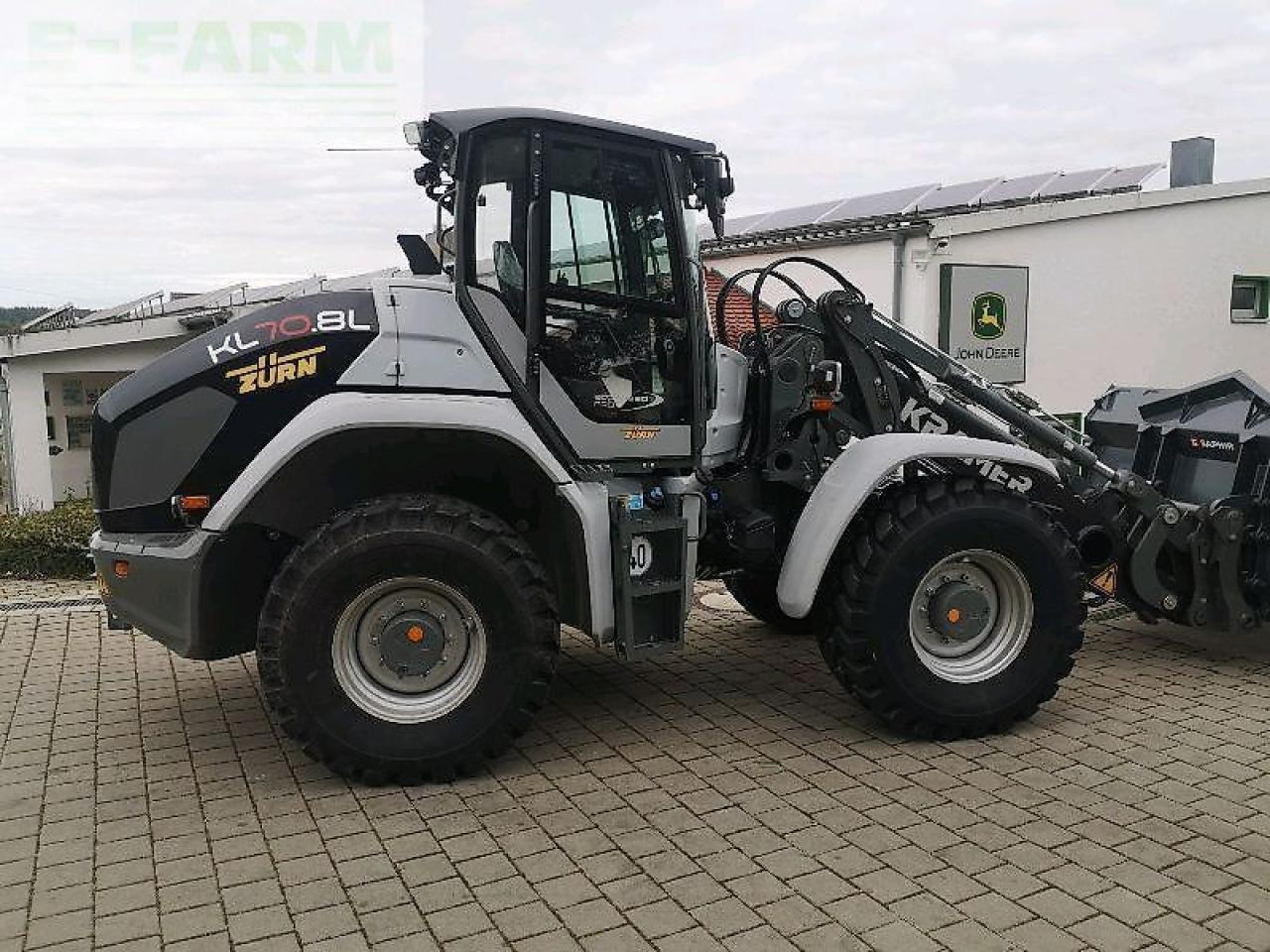 Kramer kl70.8l - Mini bager: slika 1 Kramer kl70.8l - Mini bager: slika 1