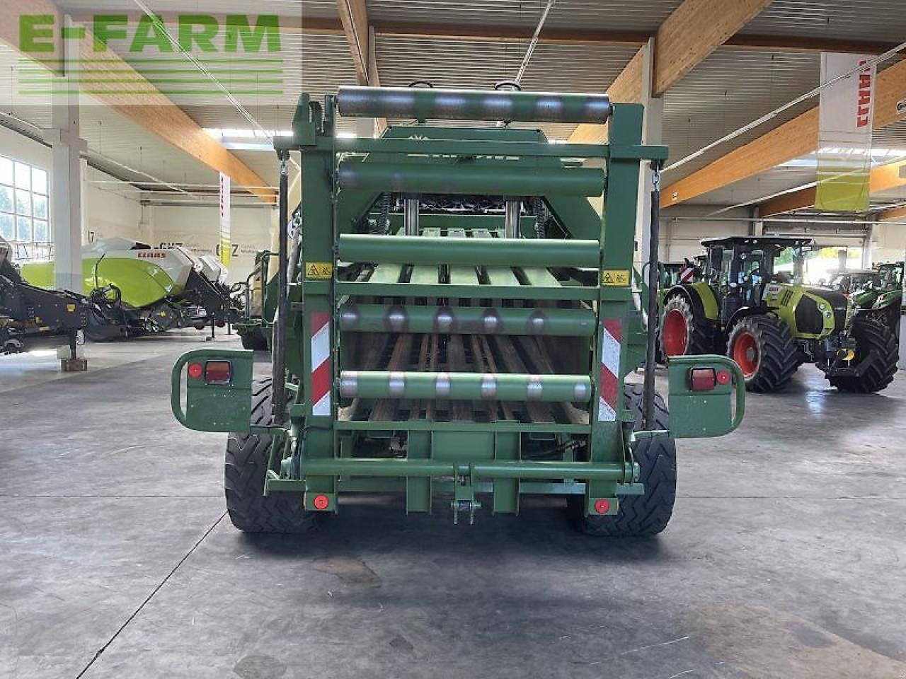 Krone big pack 1270 xc mit pre chop hächsler - Balirka za kockaste bale: slika 2 Krone big pack 1270 xc mit pre chop hächsler - Balirka za kockaste bale: slika 2