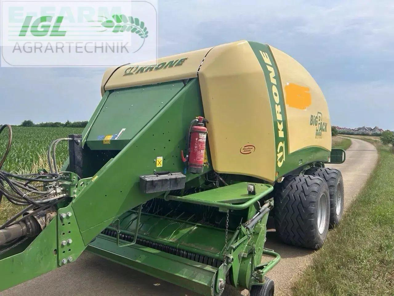 Krone big pack 1270 xc mulitbale - Balirka za kockaste bale: slika 1 Krone big pack 1270 xc mulitbale - Balirka za kockaste bale: slika 1