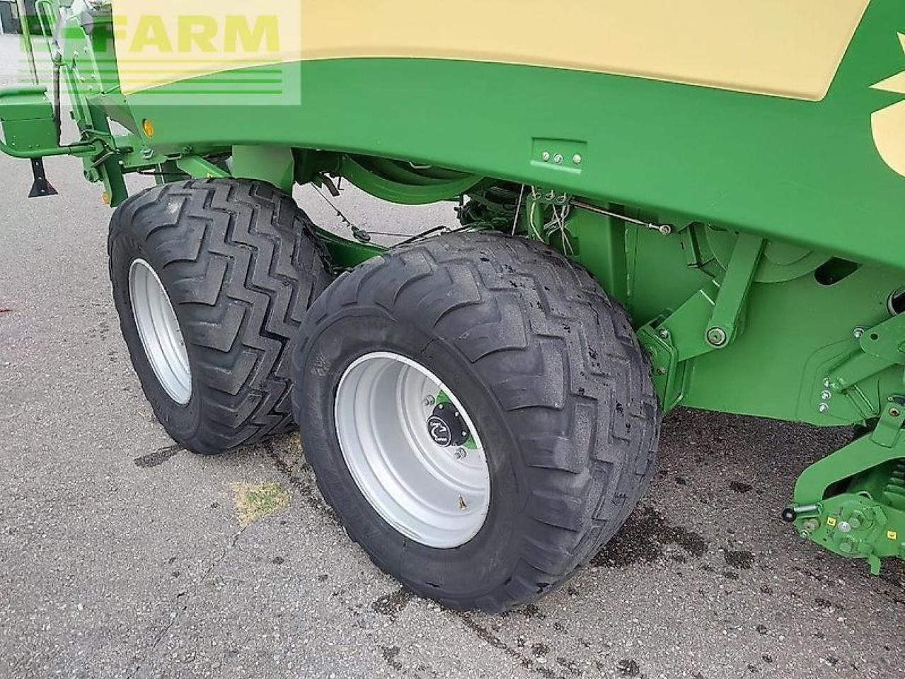 Krone big pack 1270 xc prechop - Balirka za kockaste bale: slika 3 Krone big pack 1270 xc prechop - Balirka za kockaste bale: slika 3