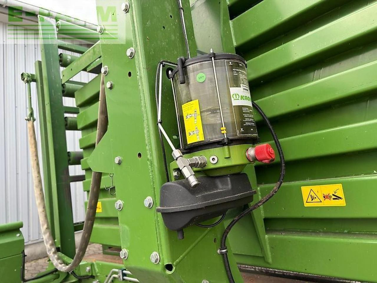 Krone big pack 4x4 - Balirka za kockaste bale: slika 4 Krone big pack 4x4 - Balirka za kockaste bale: slika 4