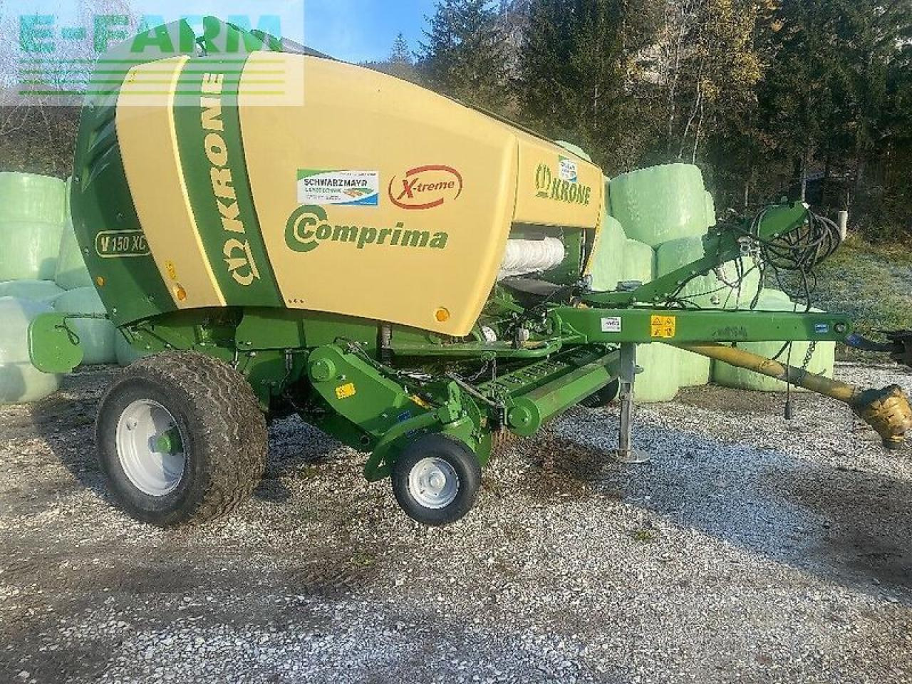 Krone comprima v 150 xc - Balirka za kockaste bale: slika 1 Krone comprima v 150 xc - Balirka za kockaste bale: slika 1