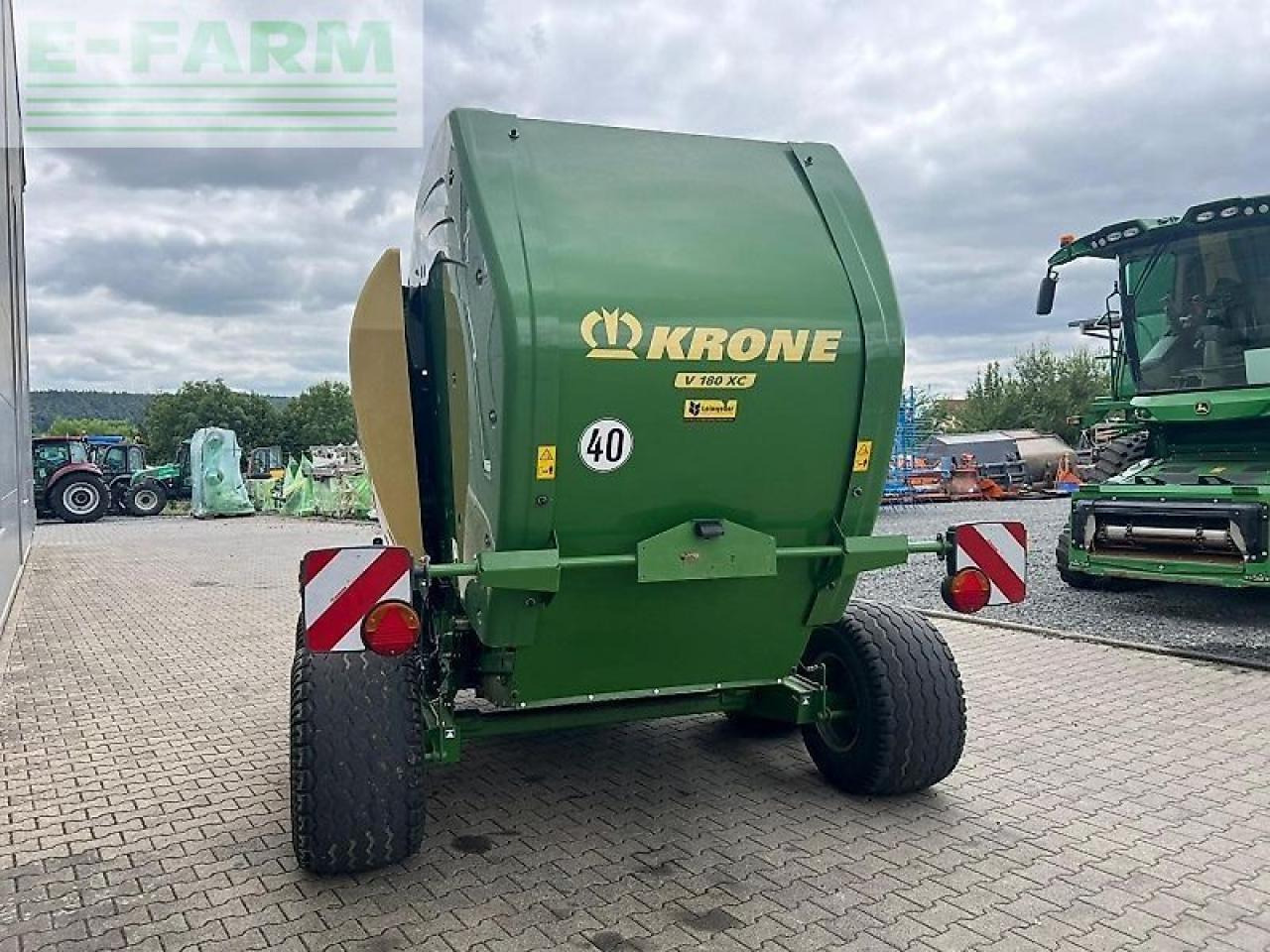Krone comprima v 180 xc - Balirka za kockaste bale: slika 4 Krone comprima v 180 xc - Balirka za kockaste bale: slika 4