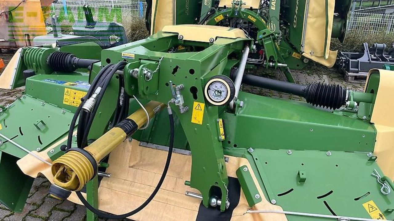 Krone easy cut f 320 cv pull gezogen - Kosačica: slika 4 Krone easy cut f 320 cv pull gezogen - Kosačica: slika 4