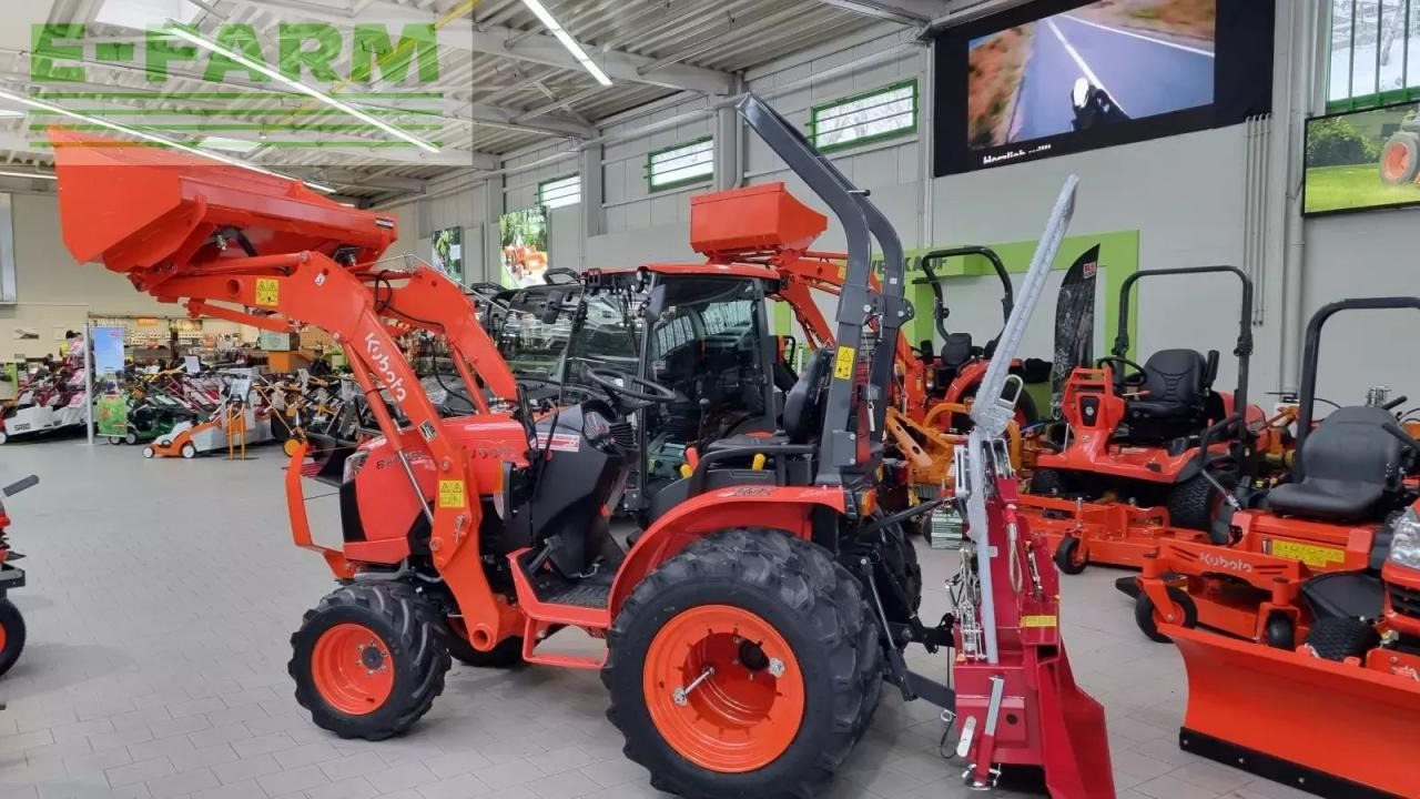 Traktor Kubota b2-261 hydrostat: slika 18 Traktor Kubota b2-261 hydrostat: slika 18