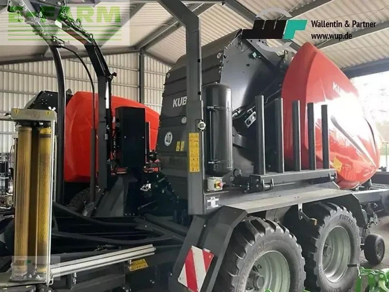 Kubota bv5200 sc14n flexiwrap - Balirka za kockaste bale: slika 3 Kubota bv5200 sc14n flexiwrap - Balirka za kockaste bale: slika 3