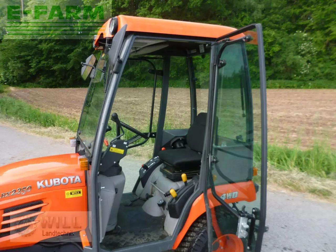 Kubota bx 2350 - Traktor: slika 4 Kubota bx 2350 - Traktor: slika 4