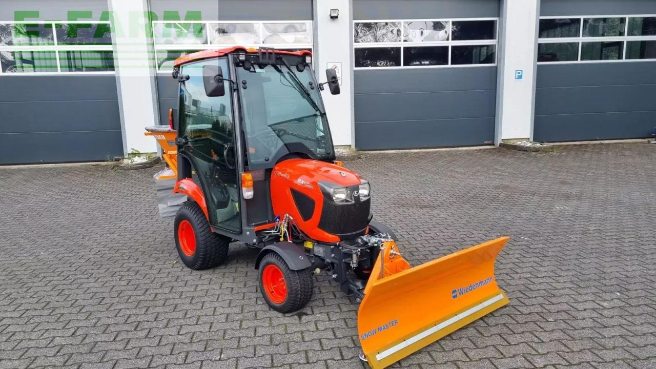 Kubota bx 261 winterdienst - Traktor: slika 4 Kubota bx 261 winterdienst - Traktor: slika 4