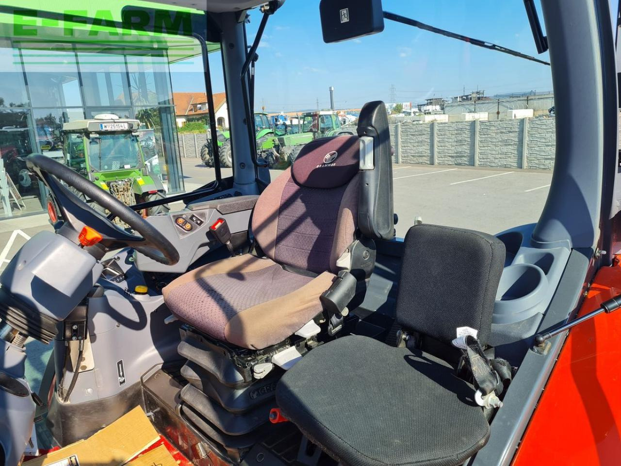 Kubota m115gx iv - Traktor: slika 4 Kubota m115gx iv - Traktor: slika 4