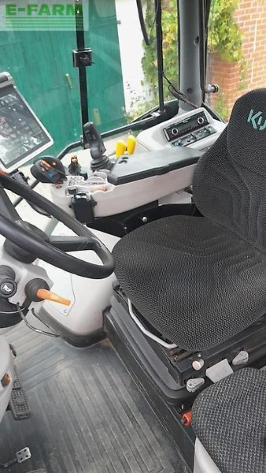 Kubota m7151 premium kvt - Traktor: slika 3 Kubota m7151 premium kvt - Traktor: slika 3