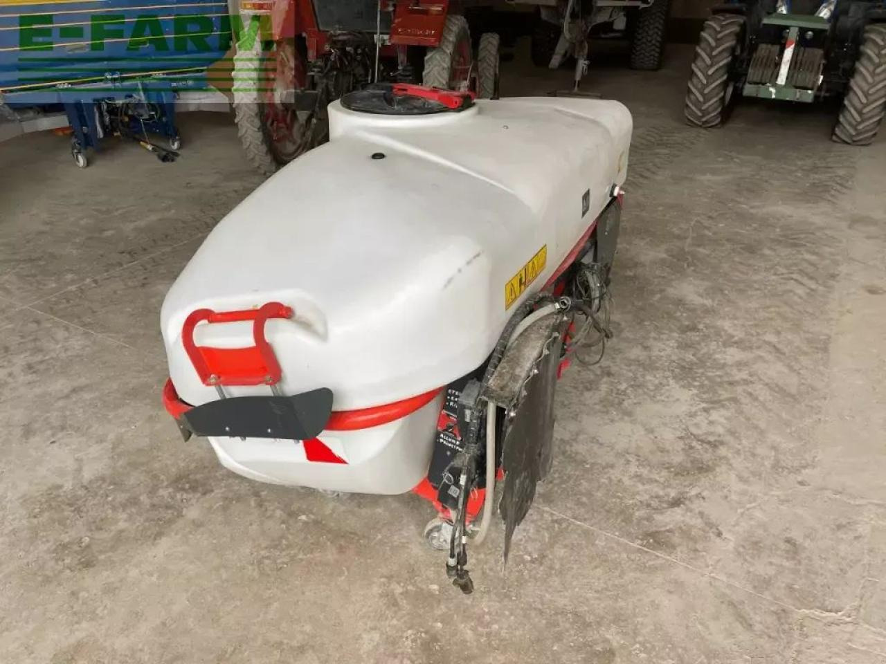 Kuhn altis 2002 - Vučena prskalica: slika 4 Kuhn altis 2002 - Vučena prskalica: slika 4