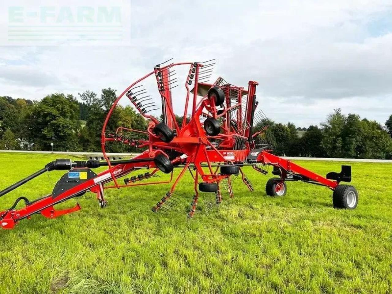 Kuhn ga 8030 zweikreiselschwader - Prevrtač/ Grabuljač: slika 1 Kuhn ga 8030 zweikreiselschwader - Prevrtač/ Grabuljač: slika 1