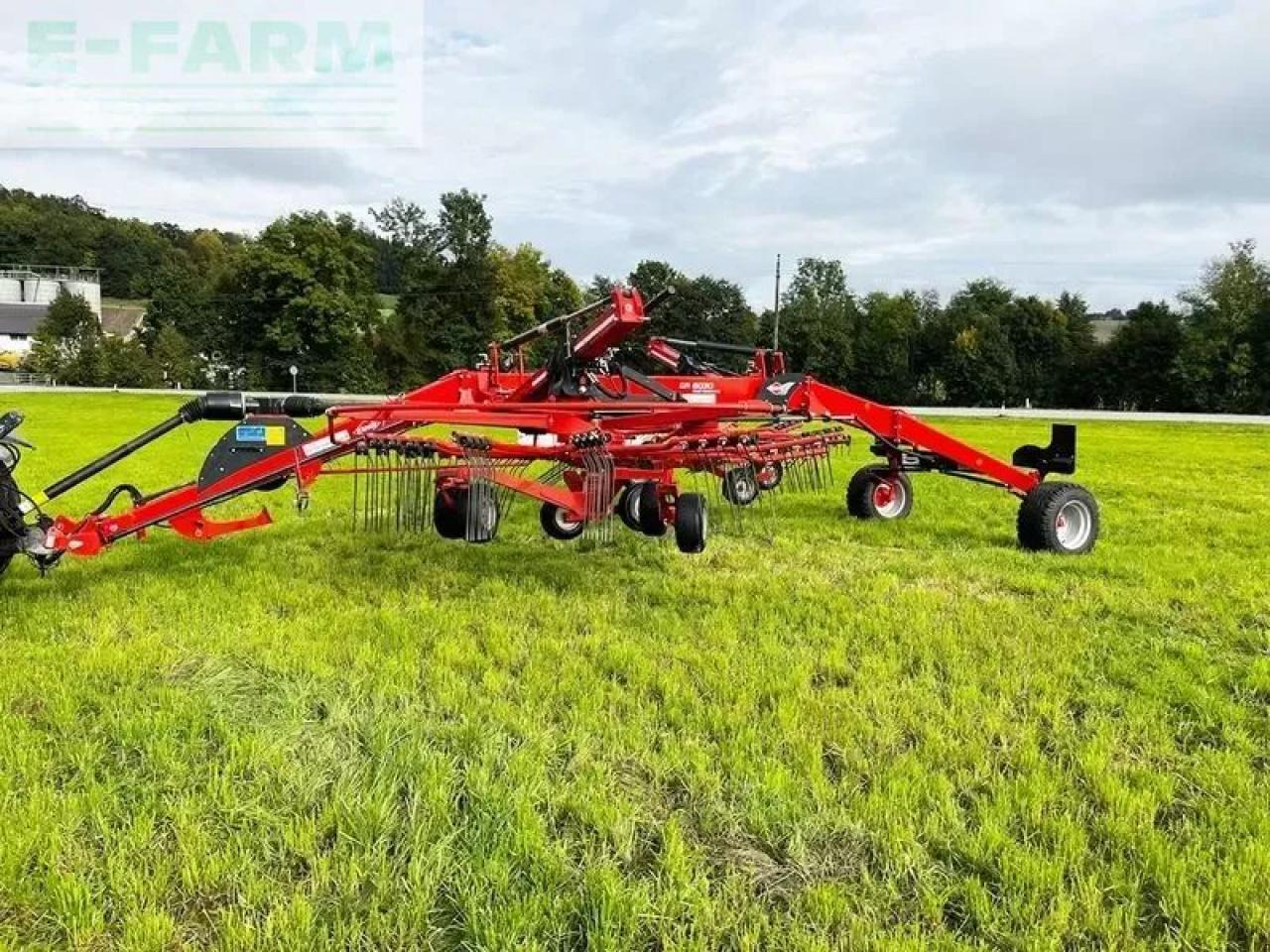 Kuhn ga 8030 zweikreiselschwader - Prevrtač/ Grabuljač: slika 2 Kuhn ga 8030 zweikreiselschwader - Prevrtač/ Grabuljač: slika 2