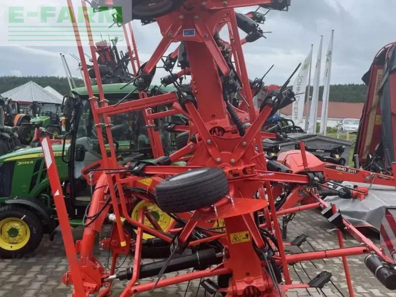 Kuhn gf 10803 - Prevrtač/ Grabuljač: slika 2 Kuhn gf 10803 - Prevrtač/ Grabuljač: slika 2