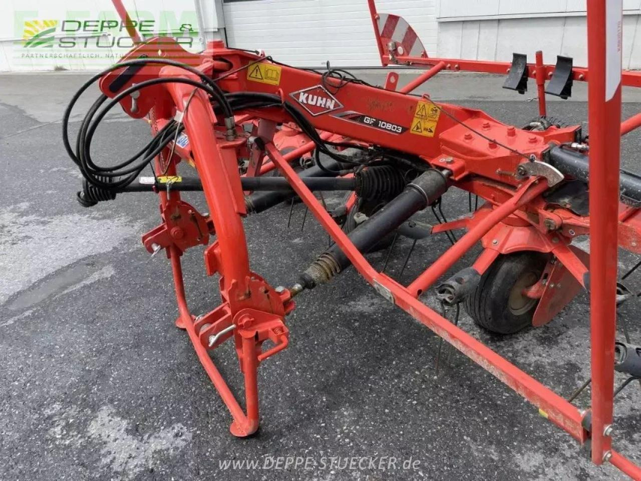 Prevrtač/ Grabuljač Kuhn gf10803 (my 2023): slika 10