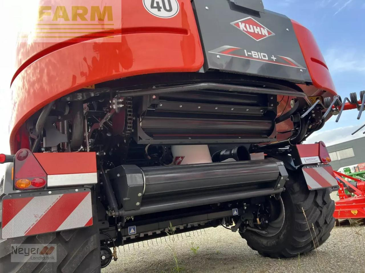 Kuhn i-bio+ intelliwrap press-wickel-kombi - Balirka za kockaste bale: slika 4 Kuhn i-bio+ intelliwrap press-wickel-kombi - Balirka za kockaste bale: slika 4