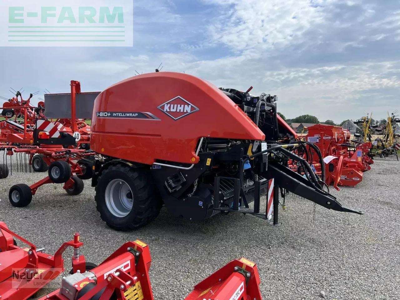 Kuhn i-bio+ intelliwrap press-wickel-kombi - Balirka za kockaste bale: slika 2 Kuhn i-bio+ intelliwrap press-wickel-kombi - Balirka za kockaste bale: slika 2