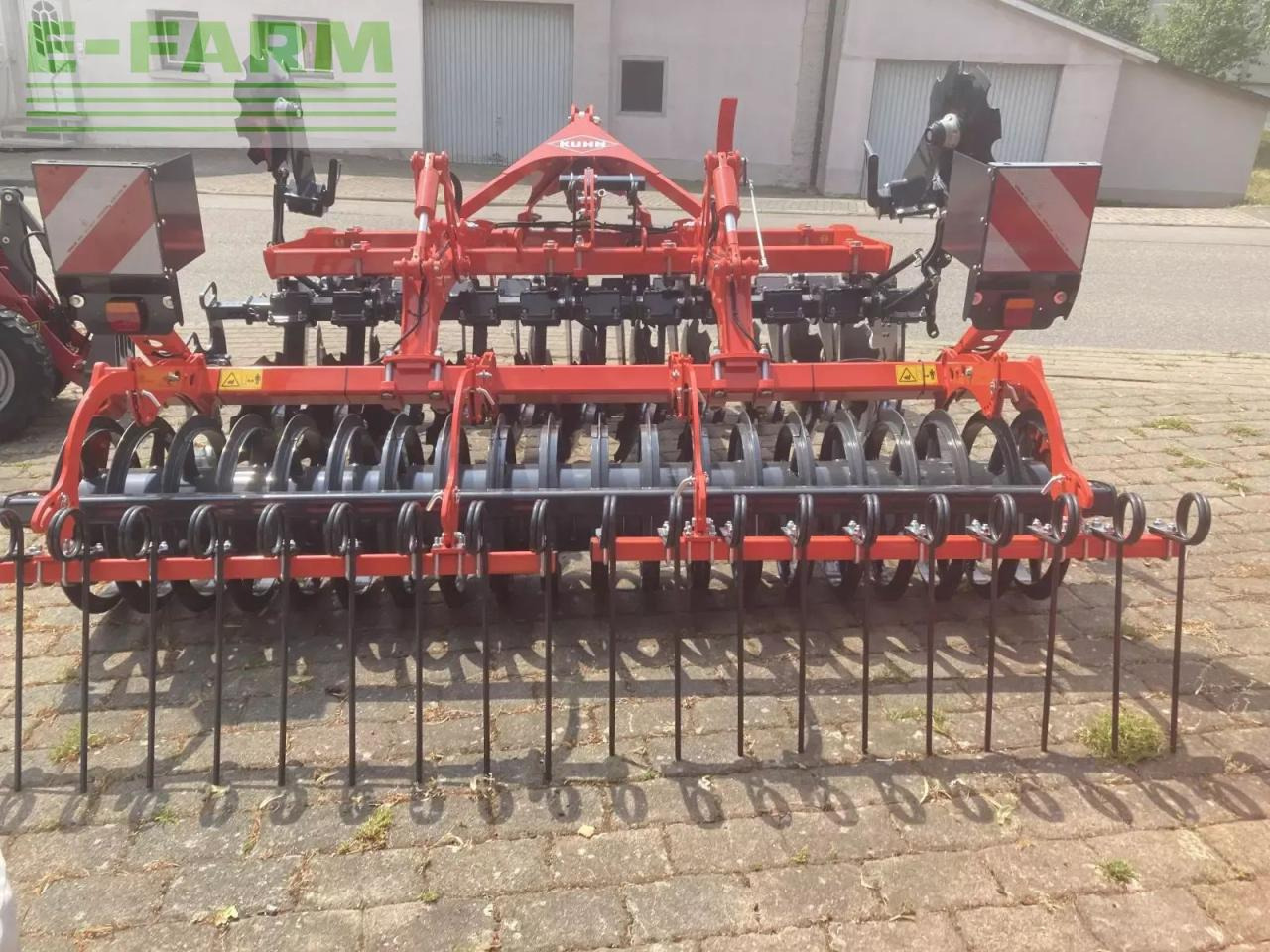 Kuhn optimer l 300 - Tanjirača: slika 5 Kuhn optimer l 300 - Tanjirača: slika 5