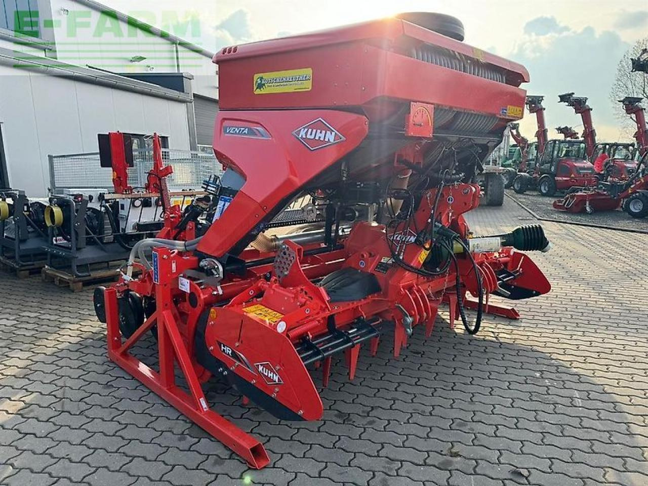 Kuhn venta 1500 liter + hr3030 - Sejalica: slika 3 Kuhn venta 1500 liter + hr3030 - Sejalica: slika 3