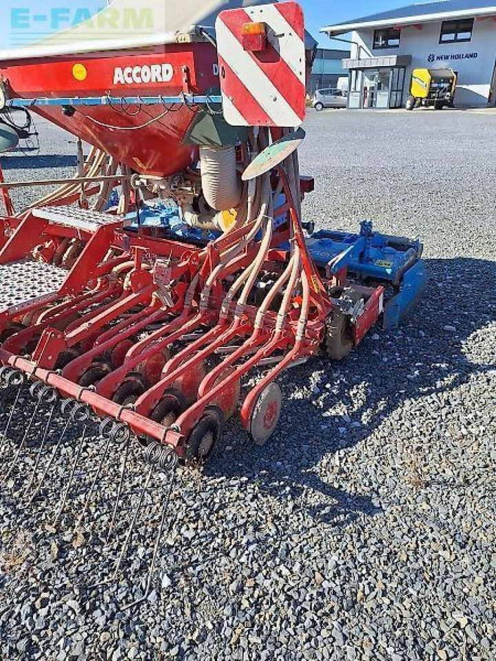 Kverneland accord d mit lemken zirkon 8 kreiselegge - Sejalica: slika 3 Kverneland accord d mit lemken zirkon 8 kreiselegge - Sejalica: slika 3