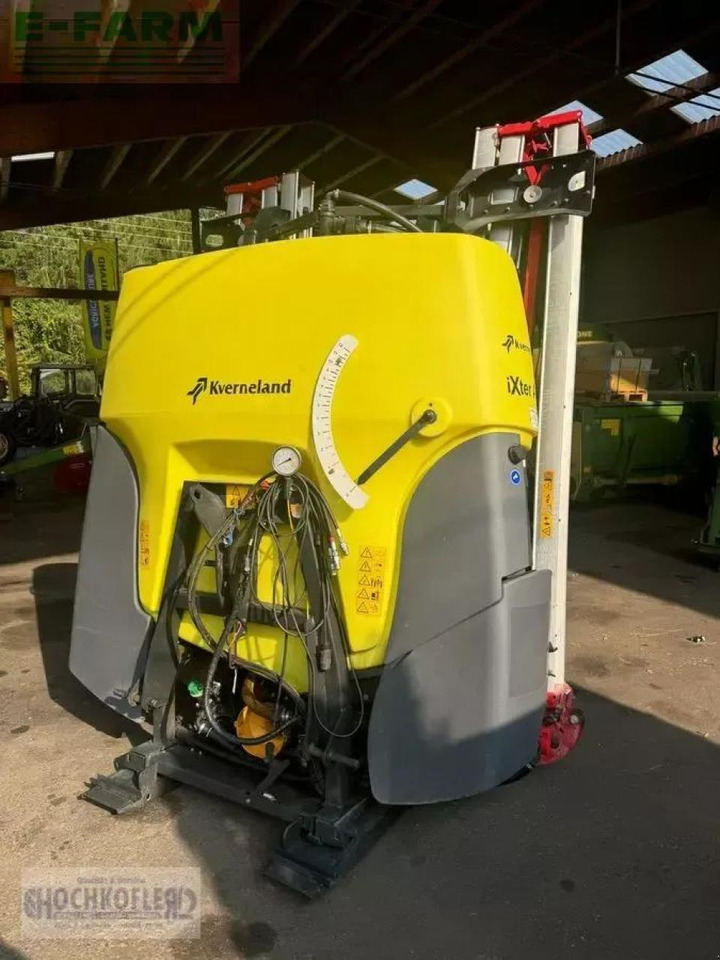 Kverneland ixter a 12 - Vučena prskalica: slika 1 Kverneland ixter a 12 - Vučena prskalica: slika 1