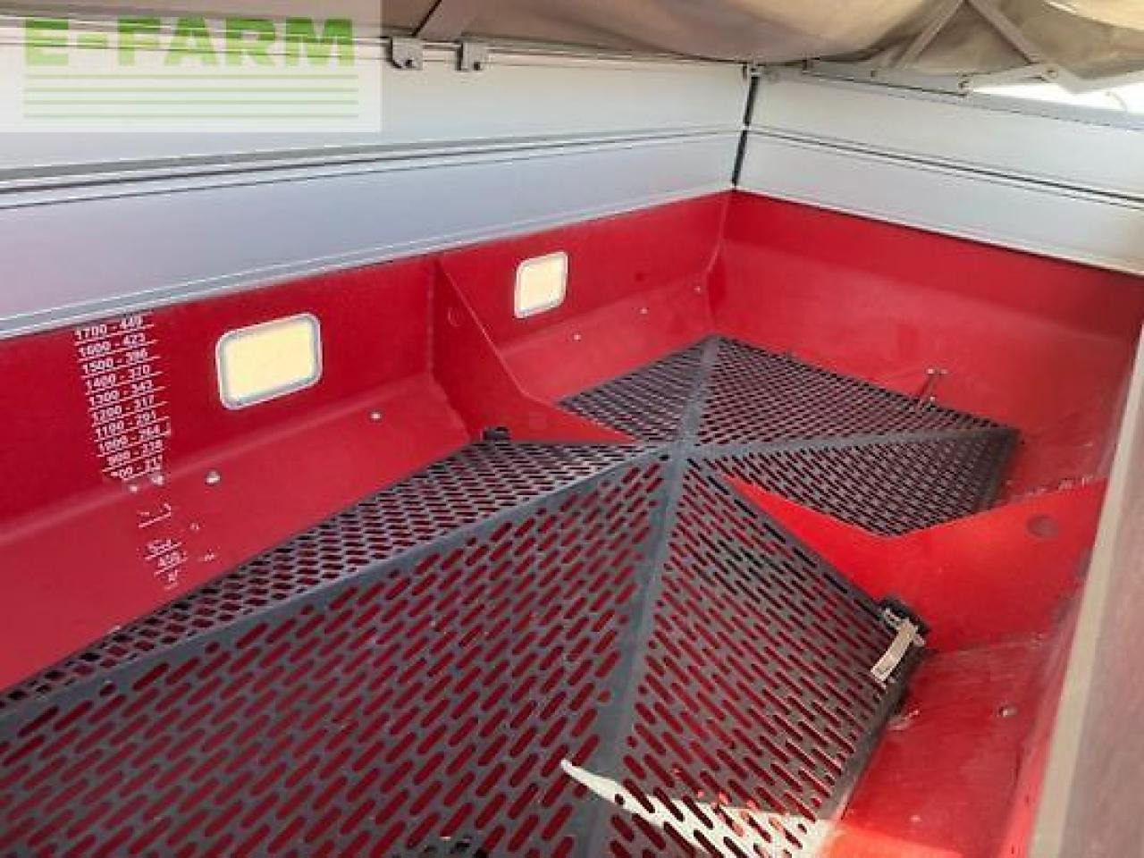 Rasipač veštačkog đubriva Kverneland tlx 3225 geospre: slika 8 Rasipač veštačkog đubriva Kverneland tlx 3225 geospre: slika 8