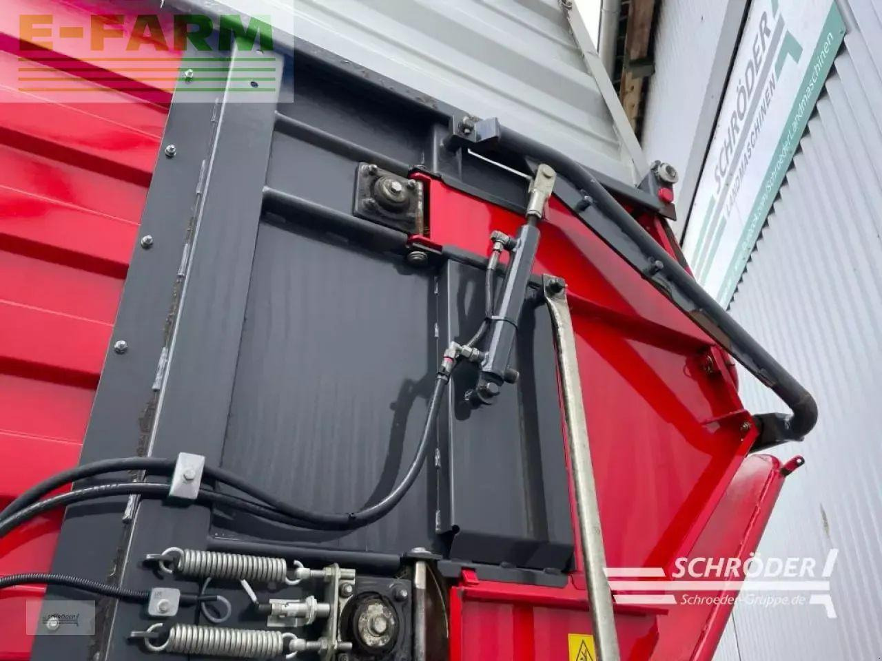 Prikolica sa automatskim punjenjem Lely tigo 50 rd profi: slika 21