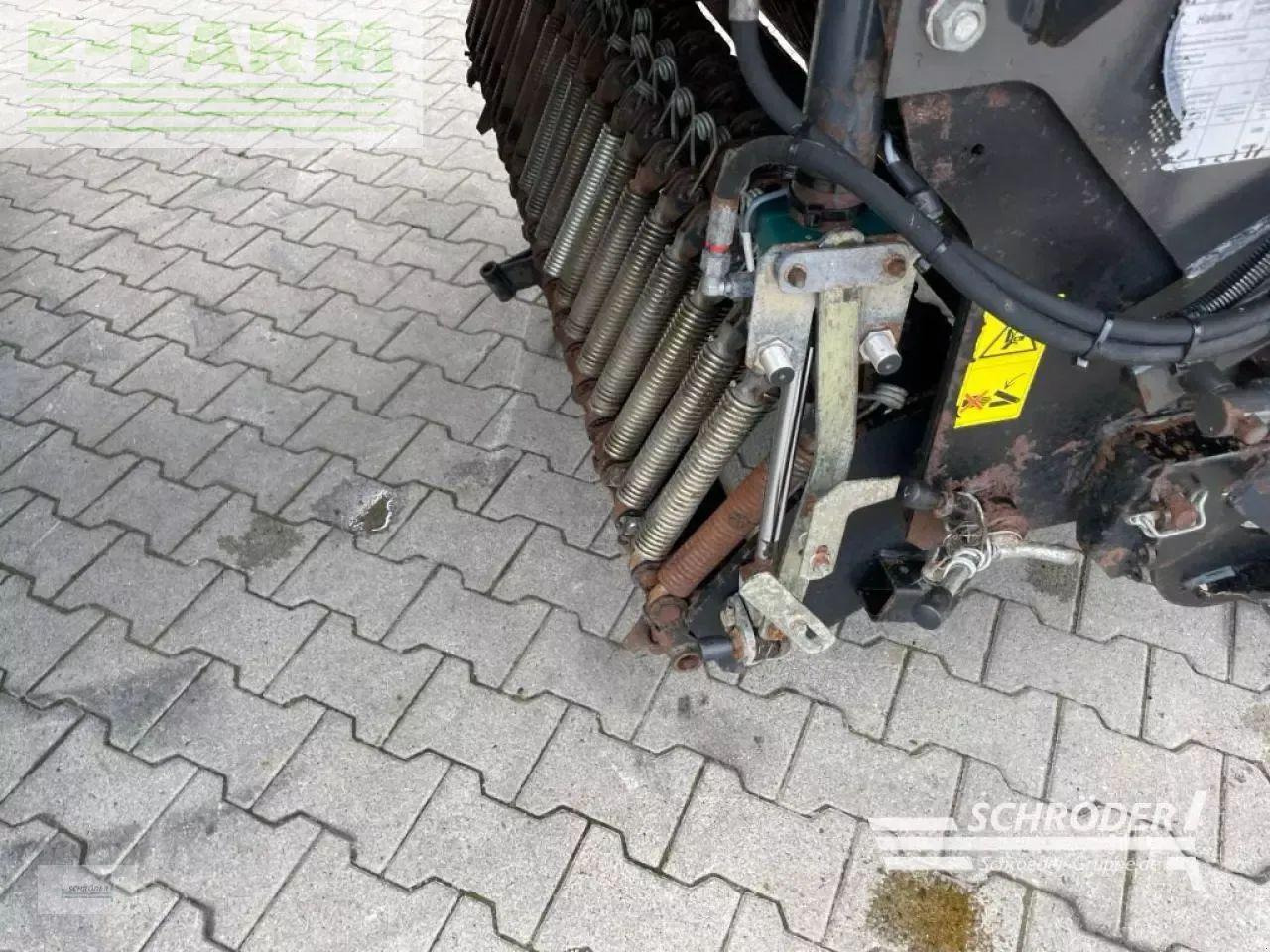 Prikolica sa automatskim punjenjem Lely tigo 50 rd profi: slika 25